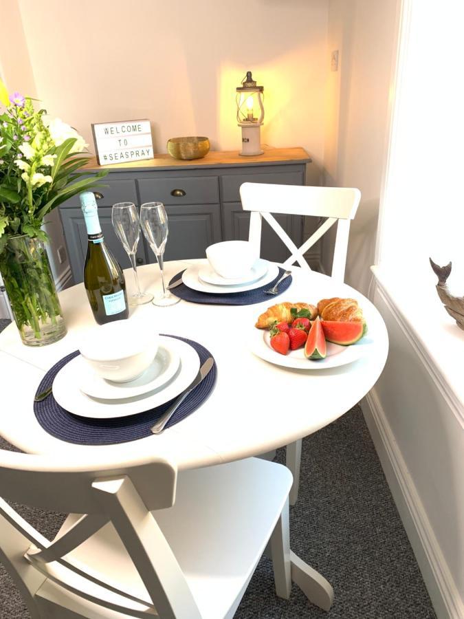 Seaspray Boutique Whitby Apartment المظهر الخارجي الصورة