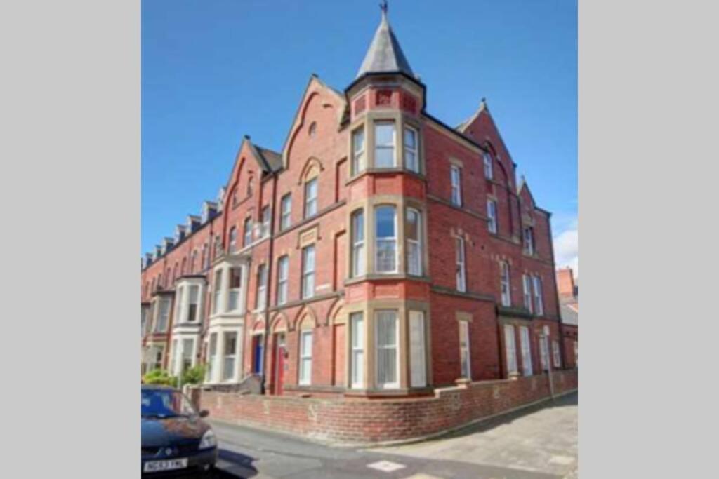 Seaspray Boutique Whitby Apartment المظهر الخارجي الصورة
